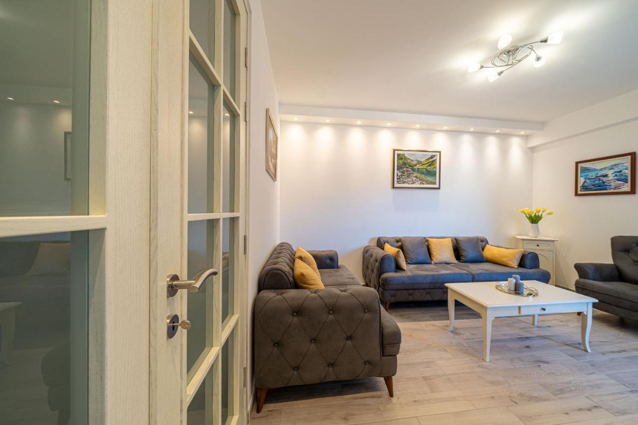 Boka View Luxury Suite - With Free Garage Parking Котор Екстериор снимка