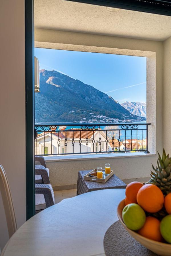 Boka View Luxury Suite - With Free Garage Parking Котор Екстериор снимка